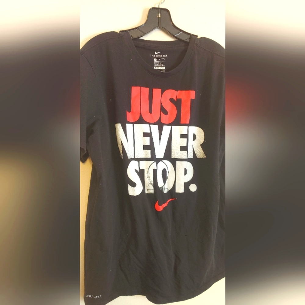 NIKE,RED WHITE AND BLACK SIZE LARGE
